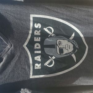 Raiders V-Neck Tshirt